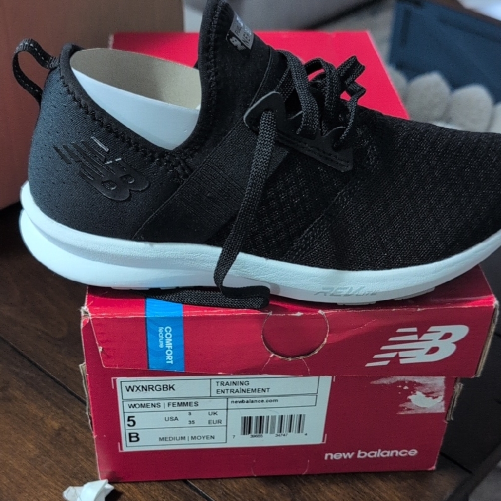 New Balance Black and White Women's Sneakers